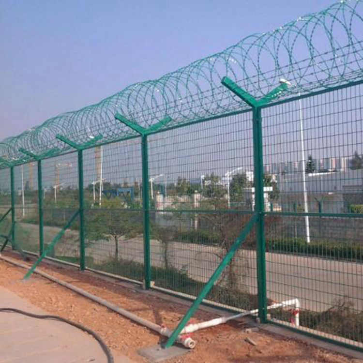 衡水民用機(jī)場(chǎng)圍欄網(wǎng)安裝效果圖片2