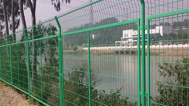 南水北調(diào)護(hù)欄18631858321