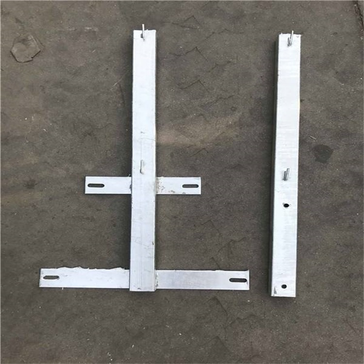  鐵路防護(hù)柵欄土字支架圖片2